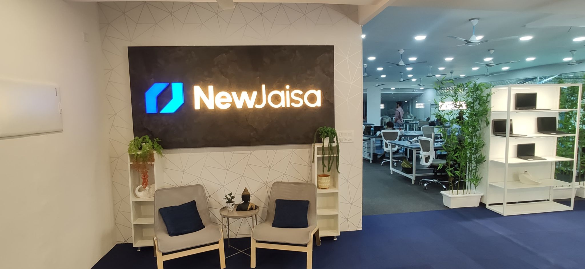 Newjaisa